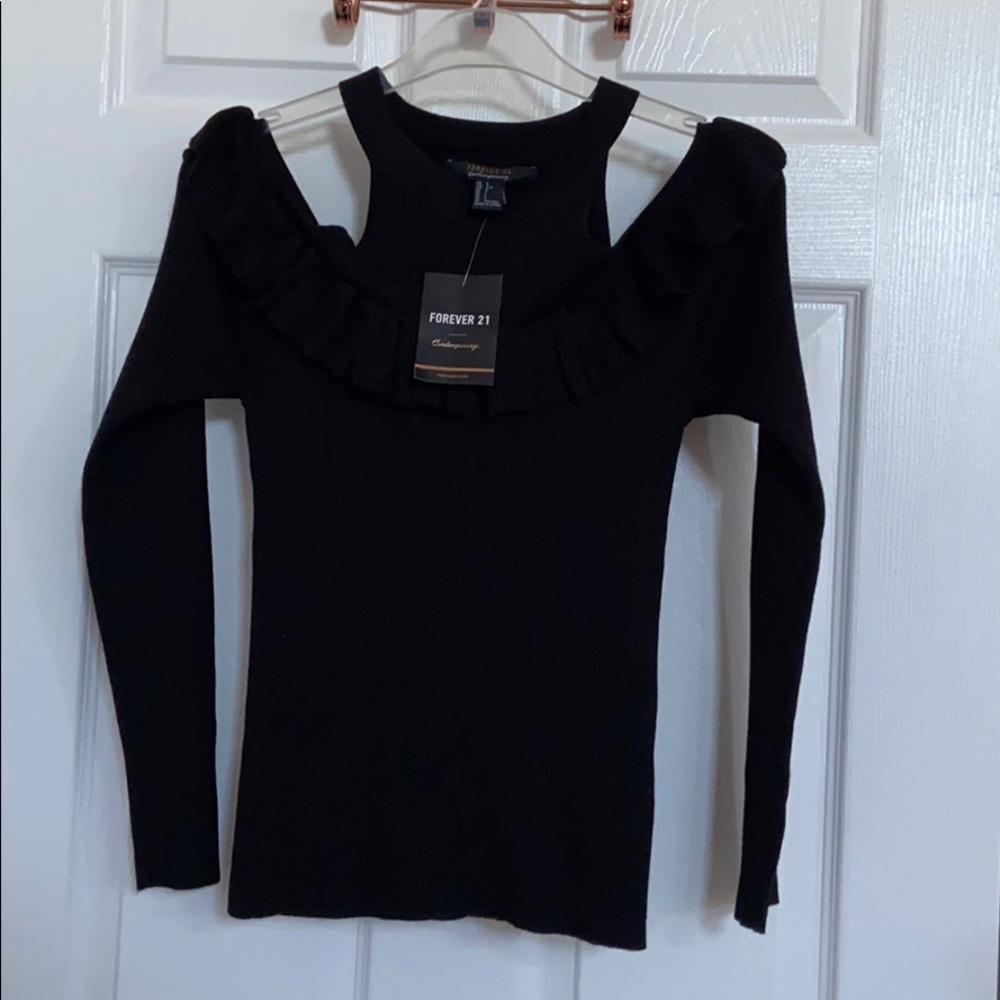 Forever 21 Off the Shoulder Ribbed/Frilly Top